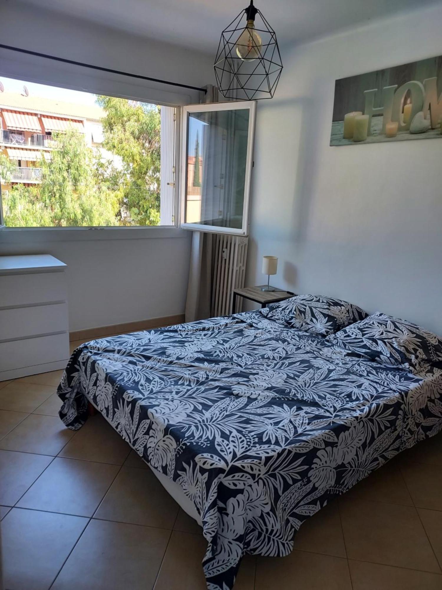 Apartment Grand T2 Ensoleille - Proche Gare