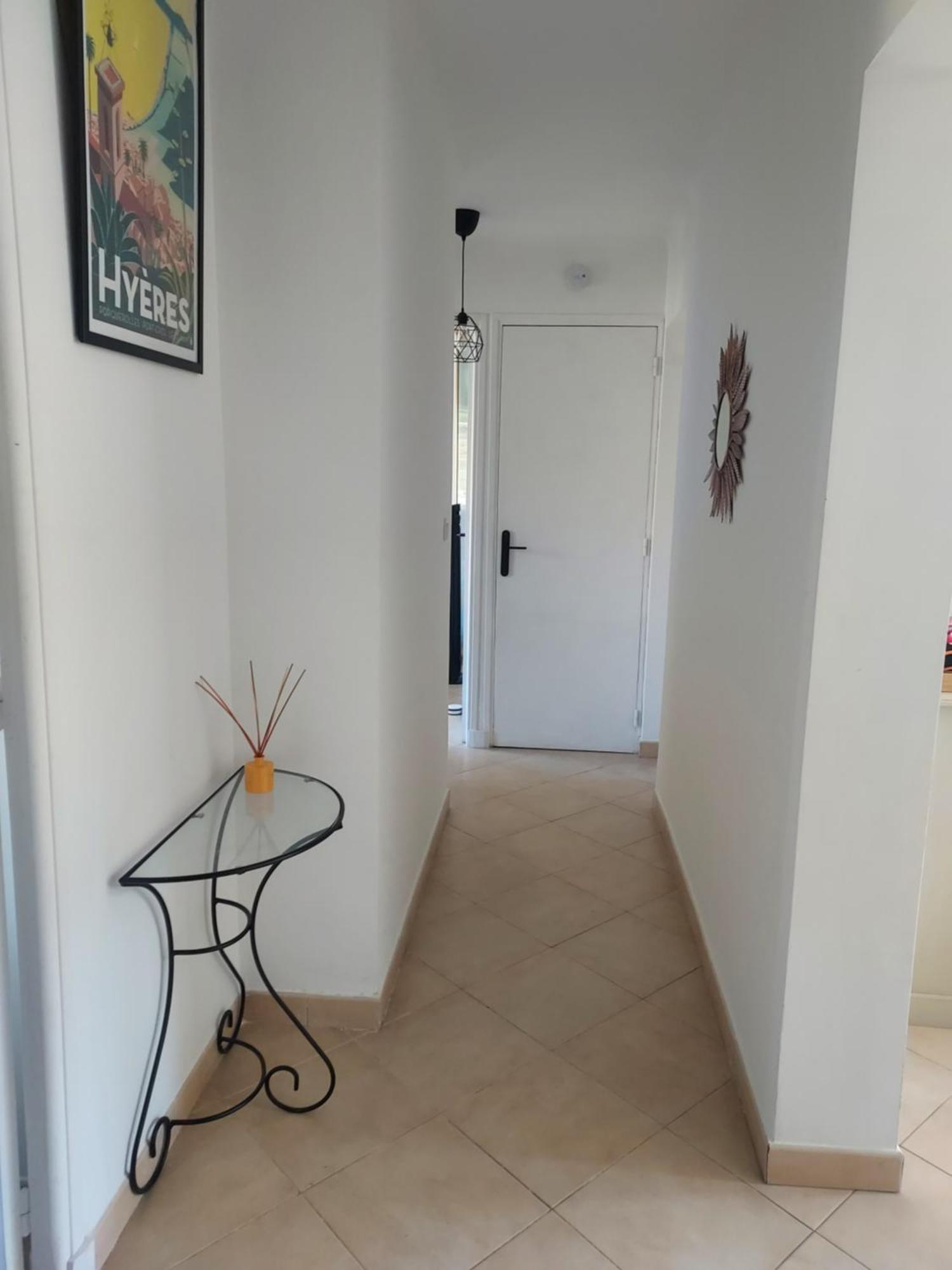 Apartment Grand T2 Ensoleille - Proche Gare